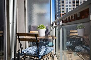 QuickStay - Sunlit Luxury Loft on King West