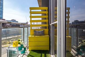 QuickStay - Sunlit Luxury Loft on King West