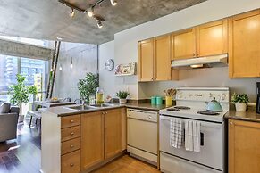 QuickStay - Sunlit Luxury Loft on King West