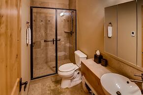 4,000sqft Private Luxury Home Htd Game Rm & Kids Bonus Rm Hot Tub