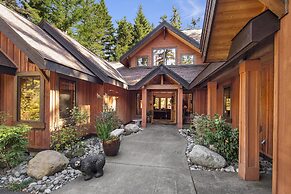 4,000sqft Private Luxury Home Htd Game Rm & Kids Bonus Rm Hot Tub