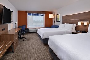 Holiday Inn Express & Suites Marshalltown by IHG