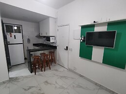 Rio Rentals 021- C044 Studio com vista mar