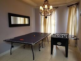 Mansion Getaway - Sleeps 24