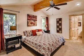 Roslyn Ridge Retreat