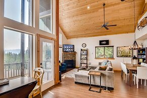 Roslyn Ridge Retreat