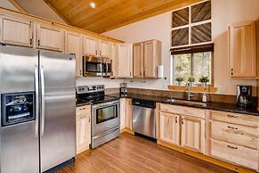 Roslyn Ridge Retreat