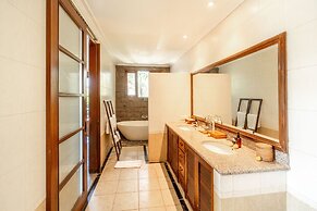 Kecapi Villa Seminyak by Ini Vie Hospitality