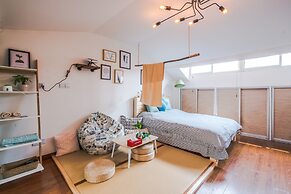 Cozy Apartment Best Location 303