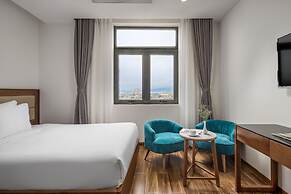 Alisia Beach Hotel Da Nang