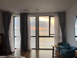 Alisia Beach Hotel Da Nang