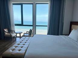Alisia Beach Hotel Da Nang
