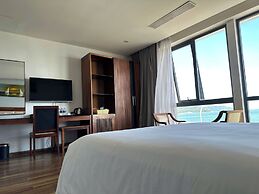 Alisia Beach Hotel Da Nang