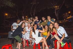 Hangout Hostel HCM