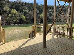 Southern Comfort Rr7252 4 Bedroom Home by RedAwning