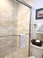 De Comal Cw C101 2 Bedroom Condo by RedAwning