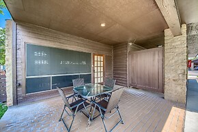 De Comal Cw C101 2 Bedroom Condo by RedAwning