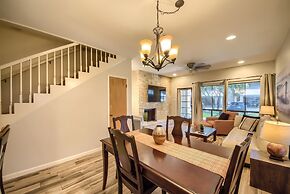 De Comal Cw C101 2 Bedroom Condo by RedAwning