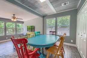 Blue Paradise Rr8554 3 Bedroom Home by RedAwning