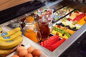 MOODs Charles Bridge