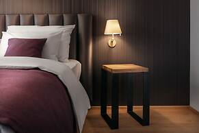 MOODs Charles Bridge