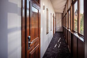 MOODs Charles Bridge