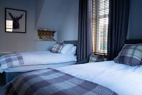 Fir Tree B&B at Galvelbeg House