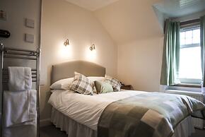 Fir Tree B&B at Galvelbeg House