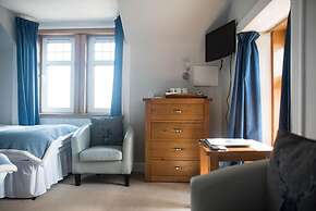 Fir Tree B&B at Galvelbeg House