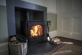 Fir Tree B&B at Galvelbeg House