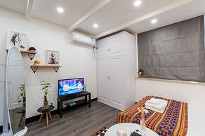 Qiyu Homestay - West Nanjing Road Branch