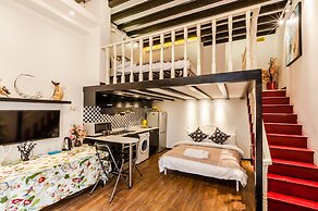 Qiyu Homestay - West Nanjing Road Branch