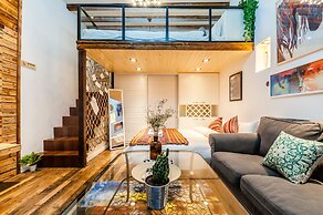 Qiyu Homestay - West Nanjing Road Branch