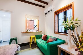 Qiyu Homestay - West Nanjing Road Branch