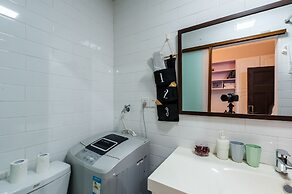 Qiyu Homestay - West Nanjing Road Branch