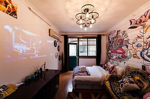 Qiyu Homestay - West Nanjing Road Branch