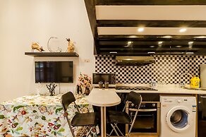Qiyu Homestay - West Nanjing Road Branch