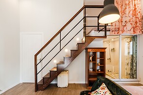 Qiyu Homestay - West Nanjing Road Branch