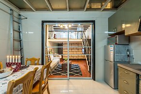 Qiyu Homestay - West Nanjing Road Branch