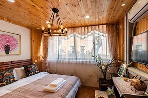 Qiyu Homestay - West Nanjing Road Branch