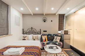 Qiyu Homestay - West Nanjing Road Branch