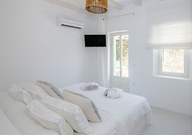 Eden View Suites & Villas