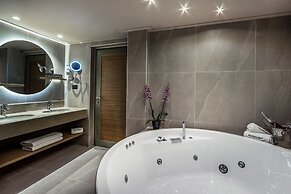 Mirabello Bay Luxury Resort