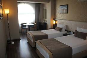 Hotel Palm City Akhisar