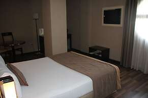 Hotel Palm City Akhisar