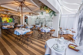 Piano Piano Pousada Temática