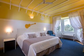 Piano Piano Pousada Temática