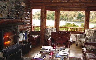 Laguna Larga Lodge