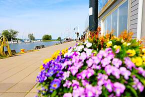 Vänerport Lakefront