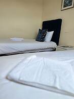 RC Airport Rooms